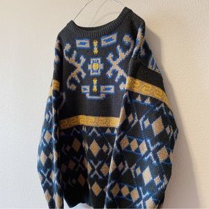 & company Vintage Design Sweater